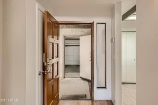 Photo #3: 6314148 Listing