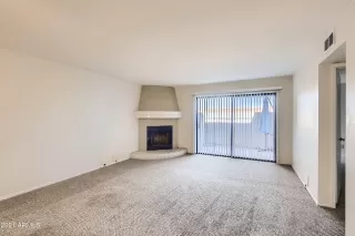 Photo #4: 6314148 Listing