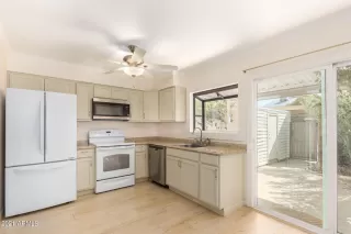 Photo #5: 6314238 Listing