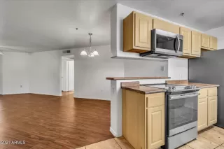 Photo #4: 6314348 Listing