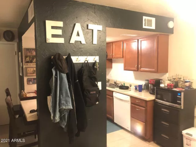 MLS: 6314608 Condo For Sale