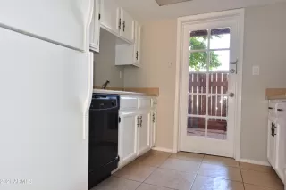 Photo #4: 6314651 Listing