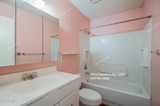 Photo #6: 6315397 Listing