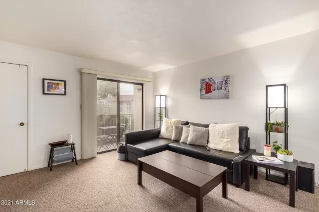 MLS: 6315473 Condo For Sale