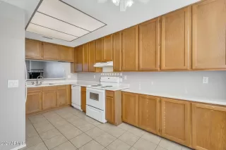 Photo #2: 6315537 Listing 