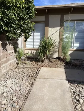 Photo #2: 6315580 Listing 