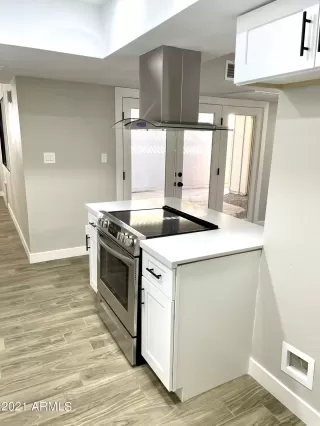 Photo #6: 6315857 Listing