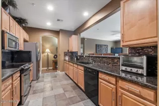 Photo #6: 6315888 Listing