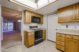 Photo #4: 6315890 Listing