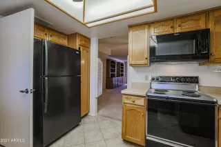 Photo #6: 6315890 Listing