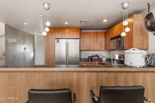 Photo #5: 6316259 Listing 