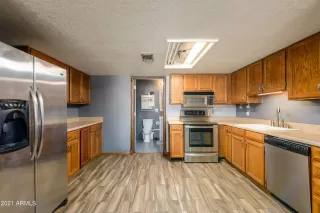 Photo #3: 6316286 Listing 