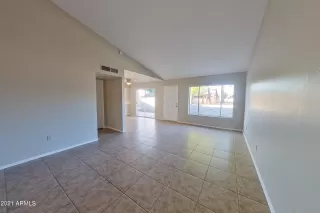 Photo #2: 6316293 Listing