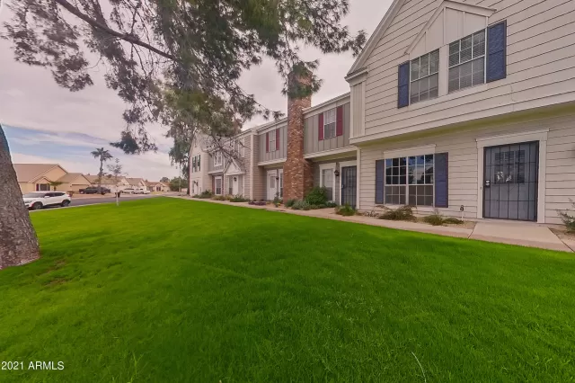 MLS: 6316300 Condo For Sale