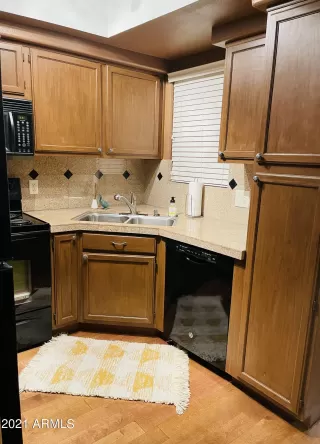 Photo #2: 6316510 Listing