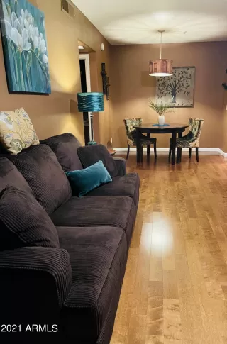 Photo #3: 6316510 Listing