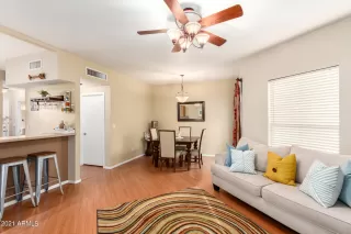 Photo #2: 6316617 Listing 