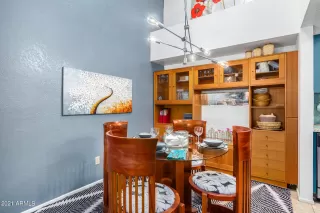 Photo #4: 6316680 Listing