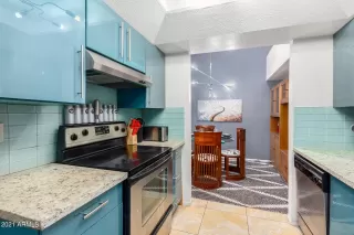 Photo #6: 6316680 Listing