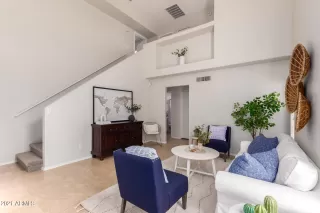 Photo #4: 6316719 Listing