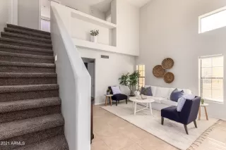 Photo #5: 6316719 Listing