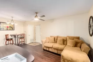 Photo #2: 6316730 Listing