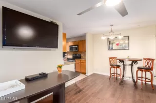 Photo #3: 6316730 Listing