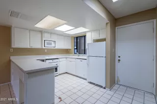 Photo #2: 6316908 Listing 