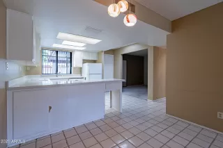 Photo #6: 6316908 Listing 