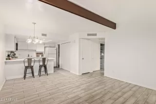 Photo #3: 6317544 Listing