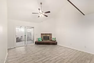 Photo #4: 6317544 Listing