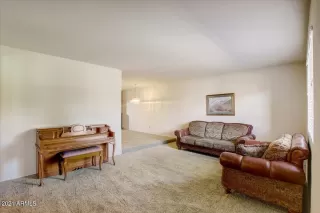 Photo #4: 6317628 Listing