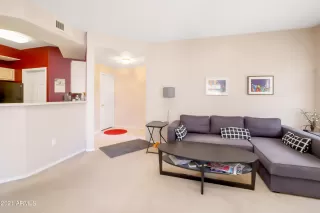 Photo #1: 6317964 Listing