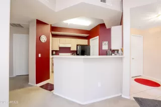 Photo #3: 6317964 Listing