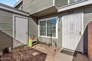 Photo #5: 6317966 Listing