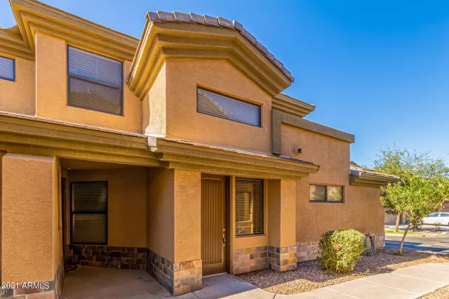 MLS: 6318208 Condo For Sale