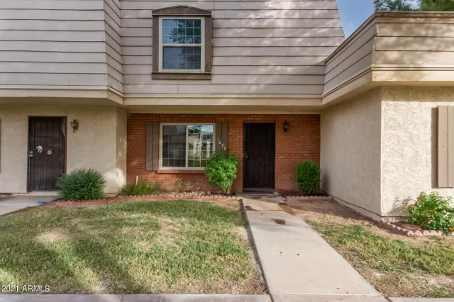 MLS: 6318242 Condo For Sale