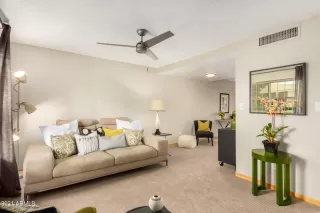 Photo #4: 6318242 Listing