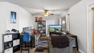 Photo #2: 6318390 Listing 