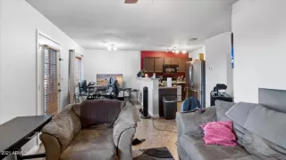 Photo #4: 6318390 Listing 