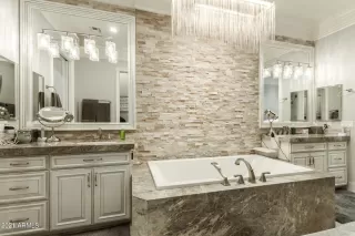 Photo #3: 6318557 Listing 