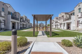 Photo #4: 6318599 Listing 