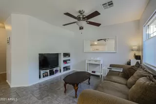 Photo #4: 6318735 Listing 