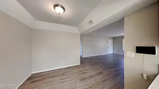 Photo #4: 6319030 Listing 