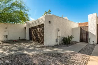 Photo #2: 6319047 Listing