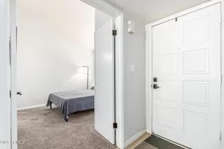 Photo #6: 6319047 Listing