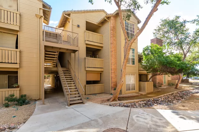 MLS: 6319168 Condo For Sale