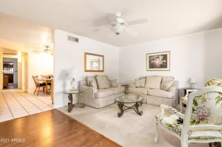 Photo #2: 6319304 Listing 