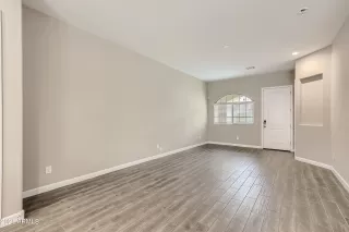 Photo #4: 6319592 Listing 