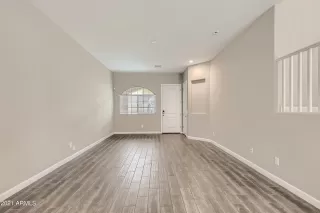 Photo #5: 6319592 Listing 